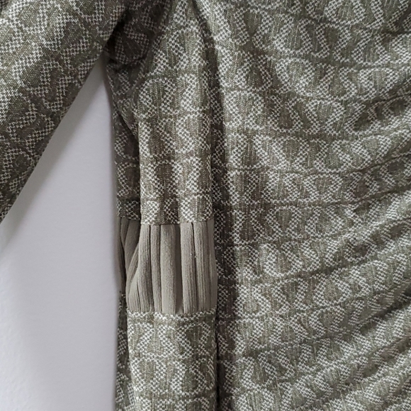 LULULEMON Reversible Jacket - Picture 11 of 13